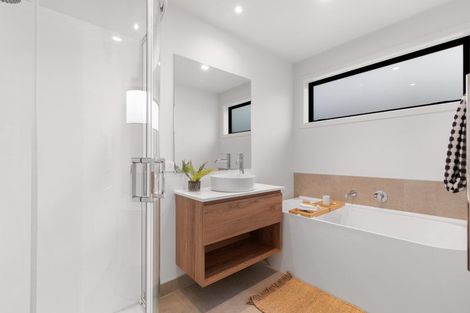 Photo of property in 24 Muster Road, Jacks Point, 9371