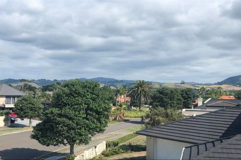 Photo of property in 2 Bermuda Drive, Papamoa Beach, Papamoa, 3118