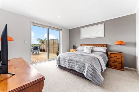 Photo of property in 4 Kiwa Crescent, Gulf Harbour, Whangaparaoa, 0930