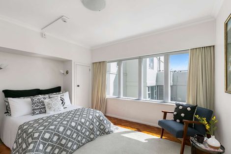 Photo of property in Rehutai Flats, 268u5 Oriental Parade, Oriental Bay, Wellington, 6011