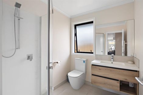 Photo of property in 2u2 Grange Avenue, Nawton, Hamilton, 3200