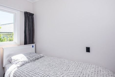 Photo of property in 1 Overtoun Terrace, Hataitai, Wellington, 6021