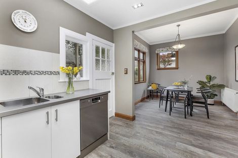 Photo of property in 35 Karepa Street, Brooklyn, Wellington, 6021