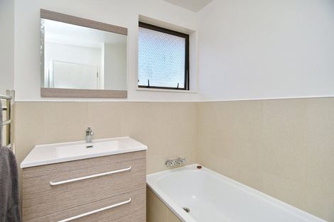 Photo of property in 6 Westfield Avenue, Templeton, Christchurch, 8042