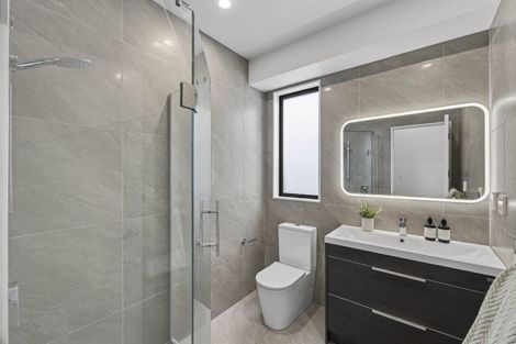 Photo of property in 40 Skua Road, Hobsonville, Auckland, 0616