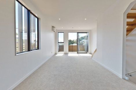 Photo of property in 1/80 Seatoun Heights Road, Seatoun, Wellington, 6022