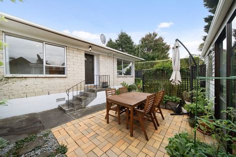 Photo of property in 2/15 Gloaming Place, Conifer Grove, Takanini, 2112