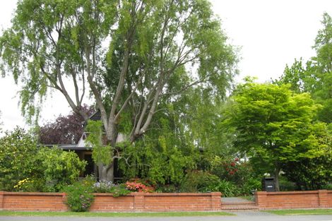Photo of property in 2 Wai-iti Terrace, Burnside, Christchurch, 8053