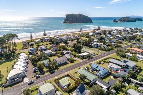 Photo of property in 603 Ocean Road, Whangamata, 3620