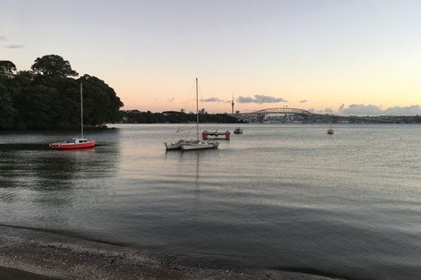 Photo of property in 22a/7 Church Street, Northcote Point, Auckland, 0627