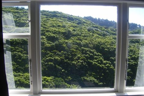 Photo of property in 92 Karepa Street, Brooklyn, Wellington, 6021