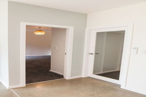 Photo of property in 122 Owen Street, Newtown, Wellington, 6021