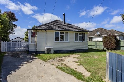 Photo of property in 18 Oakland Street, Northcote, Christchurch, 8052