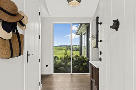 Photo of property in 345 Green Road, Matakana, Warkworth, 0985