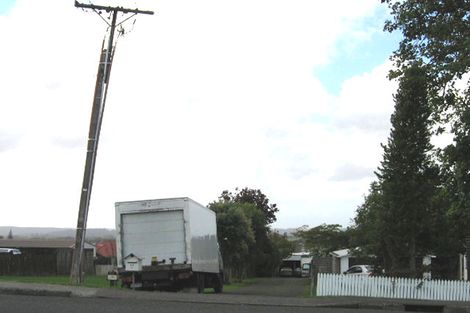 Photo of property in 42 Royal Road, Massey, Auckland, 0614