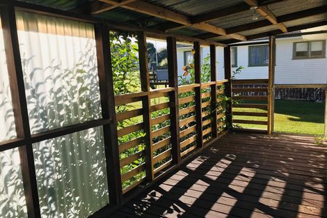Photo of property in 1/3 Beach Road, Northcote Point, Auckland, 0627