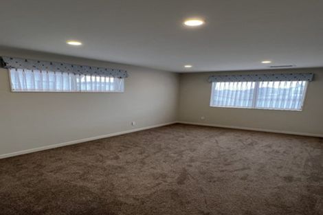 Photo of property in 10 Fjord Way, Karaka, Papakura, 2113