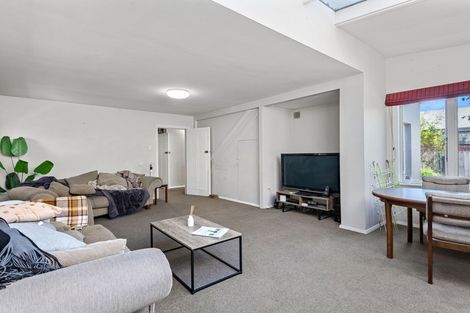 Photo of property in 223 Innes Road, St Albans, Christchurch, 8052