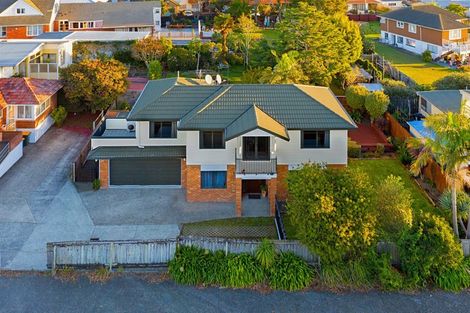 Photo of property in 328a Te Atatu Road, Te Atatu South, Auckland, 0610