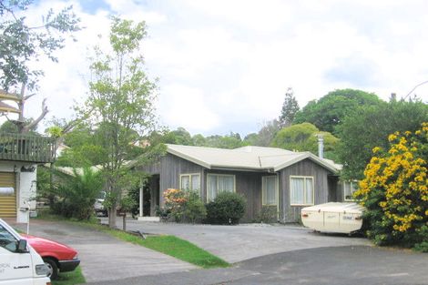 Photo of property in 26 The Grove, Titirangi, Auckland, 0604
