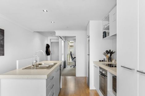 Photo of property in 207/332 Maunganui Road, Mount Maunganui, 3116