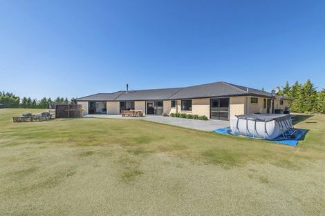 Photo of property in 35 Crozier Drive, Kirwee, Darfield, 7571