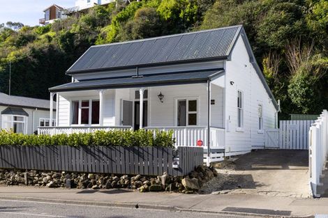 Photo of property in 131 Shakespeare Road, Bluff Hill, Napier, 4110