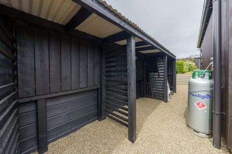 Photo of property in 3 Courthill Lane, Wanaka, 9305