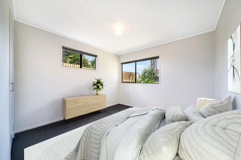 Photo of property in 1/11 Ranui Station Road, Ranui, Auckland, 0612
