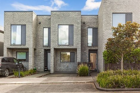 Photo of property in 18 Flounder Road, Hobsonville, Auckland, 0616