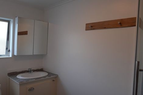 Photo of property in 192f1 Onepu Road, Lyall Bay, Wellington, 6022