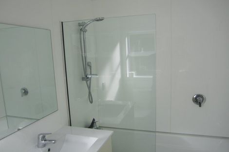 Photo of property in 5/10 Thurleigh Grove, Karori, Wellington, 6012