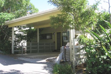 Photo of property in 12 Laurent Place, Kingston, Wellington, 6021