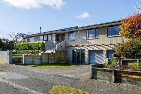 Photo of property in 10 Mccauley Grove, Hilltop, Taupo, 3330