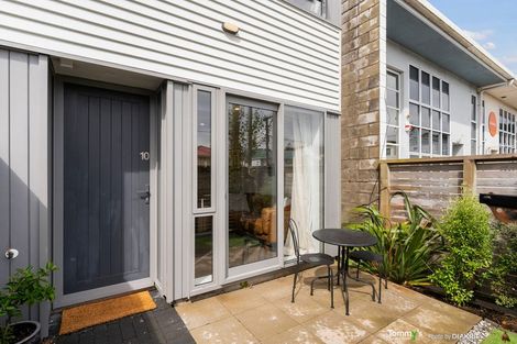 Photo of property in 10/24u Princess Terrace, Newtown, Wellington, 6021