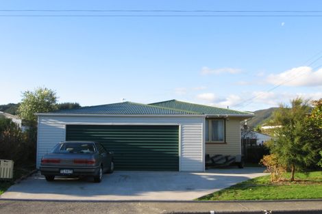 Photo of property in 34 Karamu Crescent, Wainuiomata, Lower Hutt, 5014
