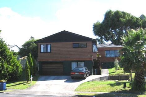 Photo of property in 23 Caribbean Drive, Unsworth Heights, Auckland, 0632