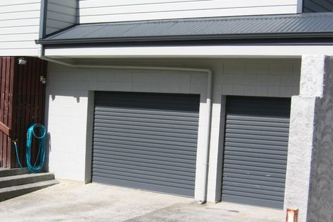 Photo of property in 1 Shalimar Crescent, Khandallah, Wellington, 6035