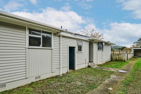 Photo of property in 6 Orewa Grove, Wainuiomata, Lower Hutt, 5014