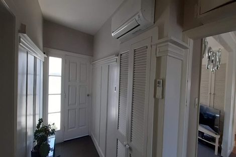 Photo of property in 209 Centaurus Road, Saint Martins, Christchurch, 8022