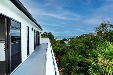 Photo of property in 5 Corry Avenue, Bluff Hill, Napier, 4110