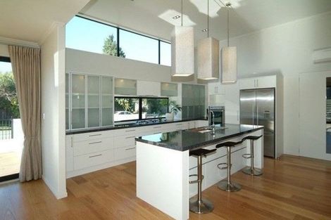 Photo of property in 21 Paeroa Street, Riccarton, Christchurch, 8041