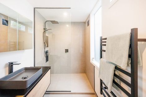 Photo of property in 161 Victoria Avenue, Hokowhitu, Palmerston North, 4410