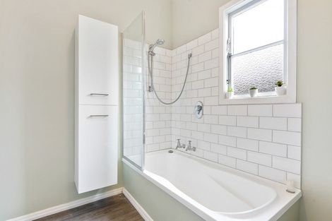 Photo of property in 30 Murray Street, Wallaceville, Upper Hutt, 5018