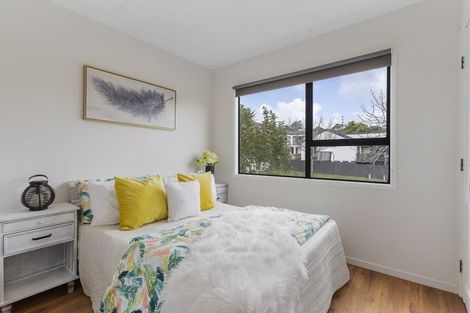 Photo of property in 91 Santiago Crescent, Unsworth Heights, Auckland, 0632