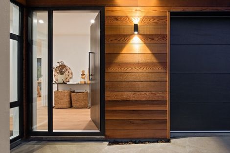 Photo of property in 1/1 Beaver Road, Blenheim, 7201