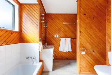 Photo of property in 218 Ocean Road, Ohope, 3121