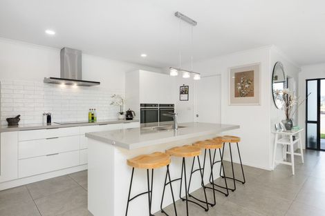 Photo of property in 123 Palm Springs Boulevard, Papamoa Beach, Papamoa, 3118