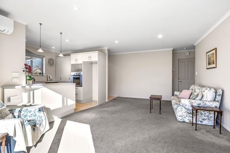 Photo of property in 1/241 Matsons Avenue, Papanui, Christchurch, 8053