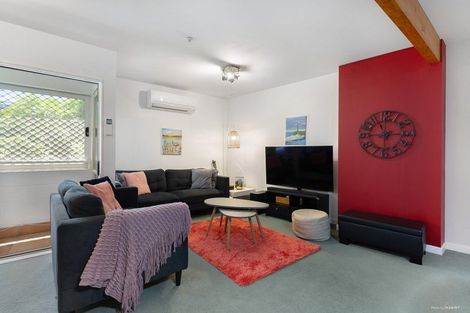 Photo of property in 5/81 Birkenhead Avenue, Birkenhead, Auckland, 0626